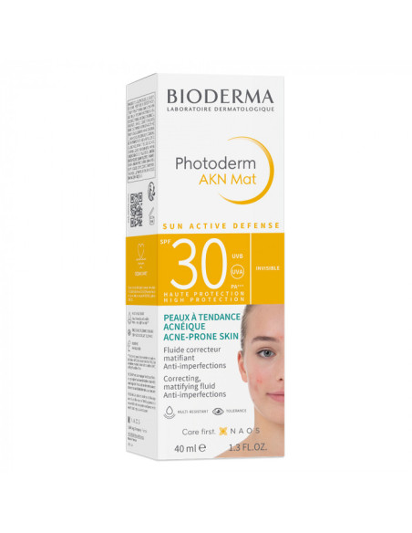 Bioderma Photoderm AKN MAT fluide correcteur matifiant Spf 30 40ml